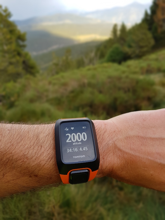 Test TomTom Adventurer : une montre au sommet de sa forme - Les Numériques