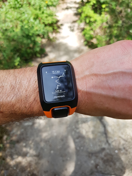 Test TomTom Adventurer : une montre au sommet de sa forme - Les Numériques